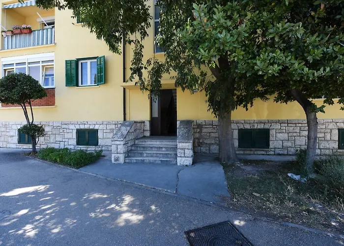 Διαμέρισμα Lux *